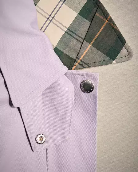 Beadnell Interchangeable Collar Detail