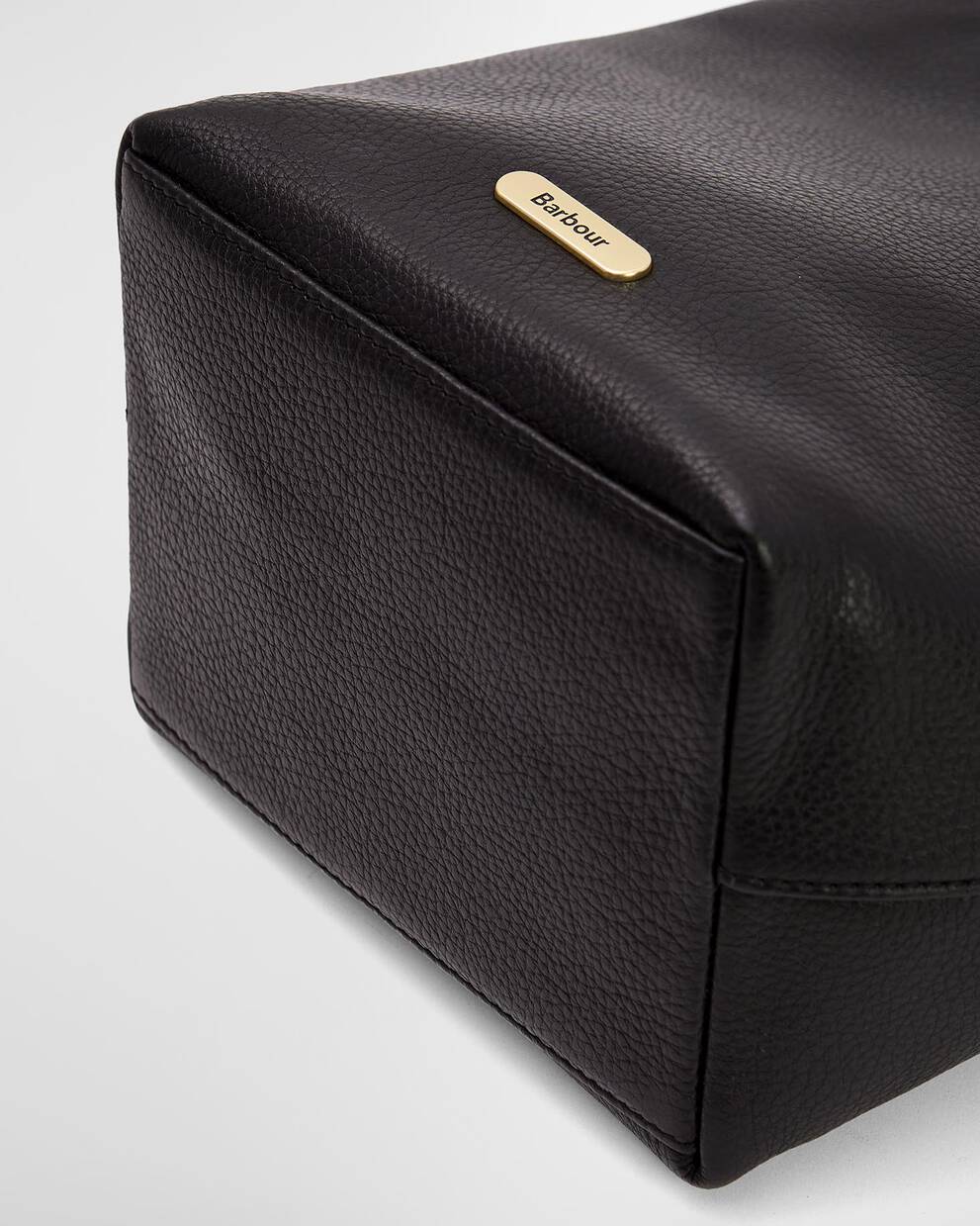 Cedar Leather Bucket Bag