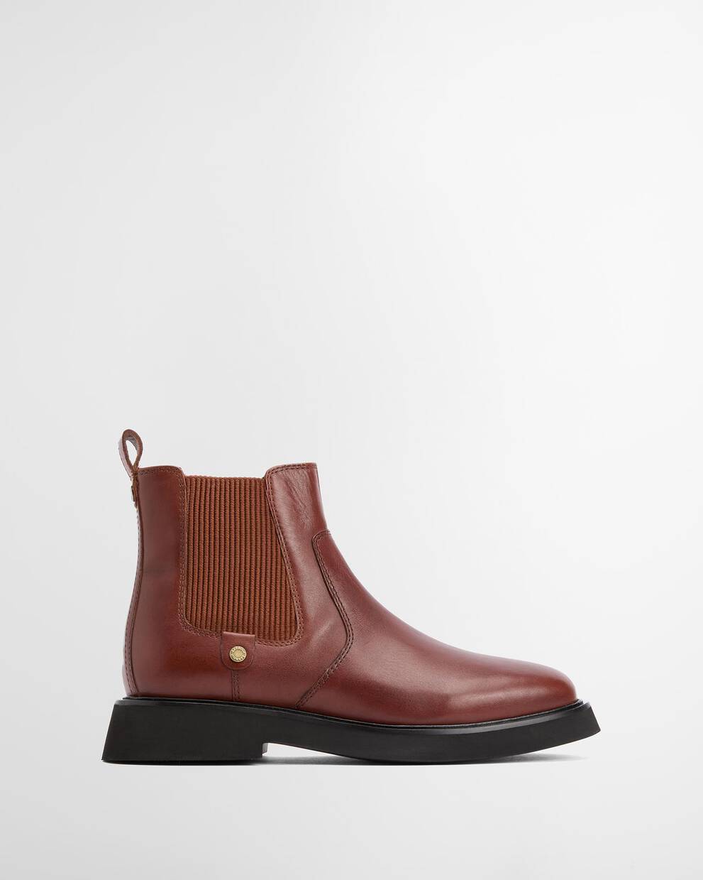 Delfine Chelsea Boots