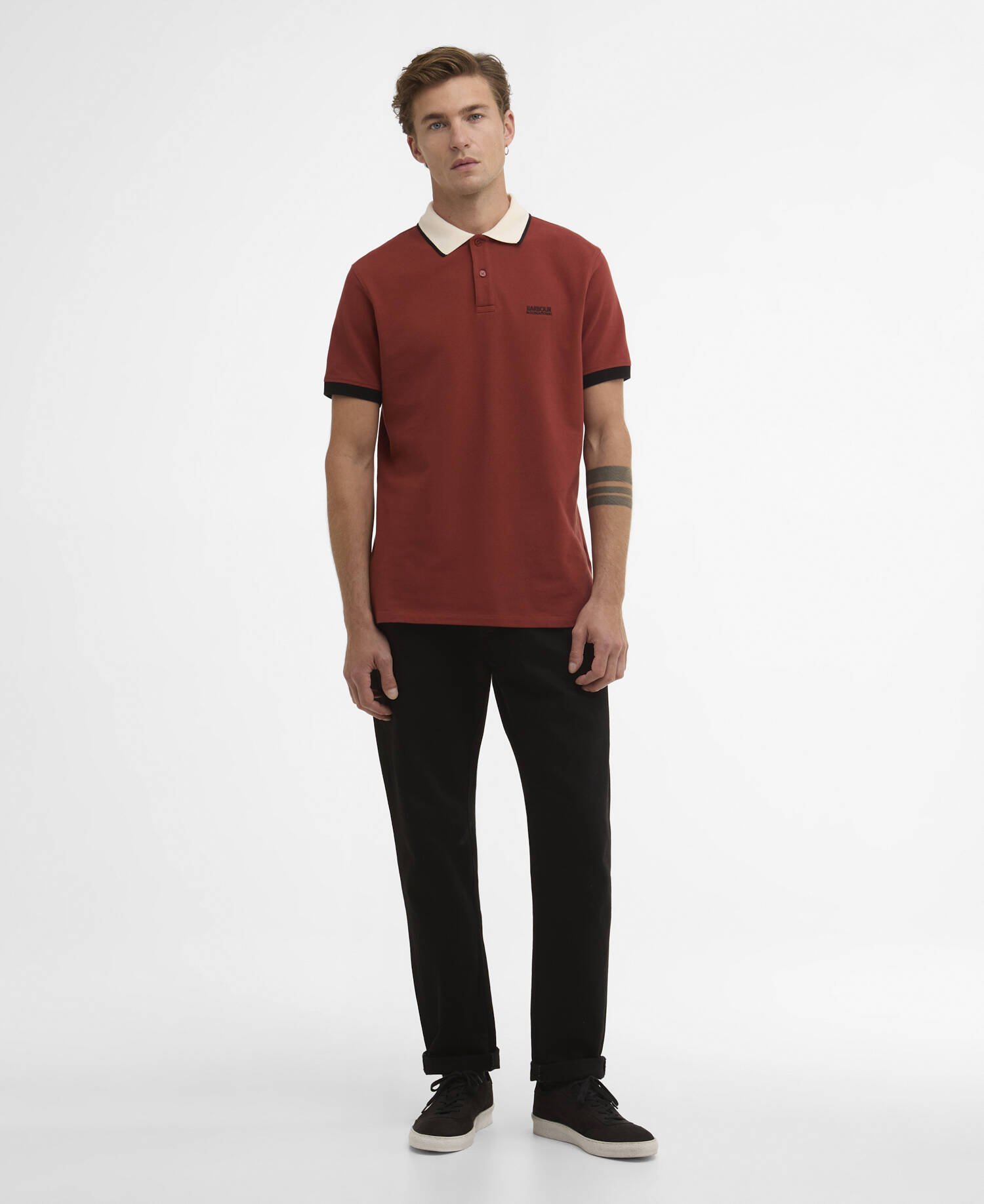 Howall Short-Sleeved Polo Shirt image number 1