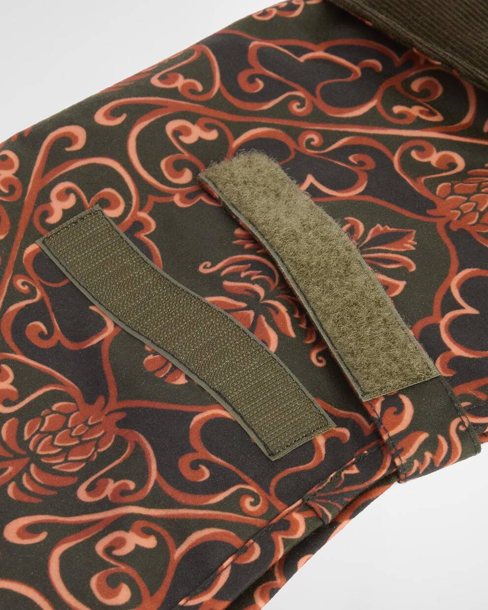 Barbour FARM Rio Pineapple Dog Coat