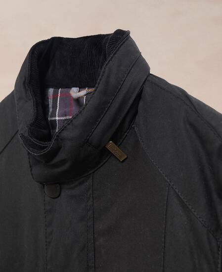 Barbour Re-loved Men's Corbridge Waxed Jacket - Size M Black