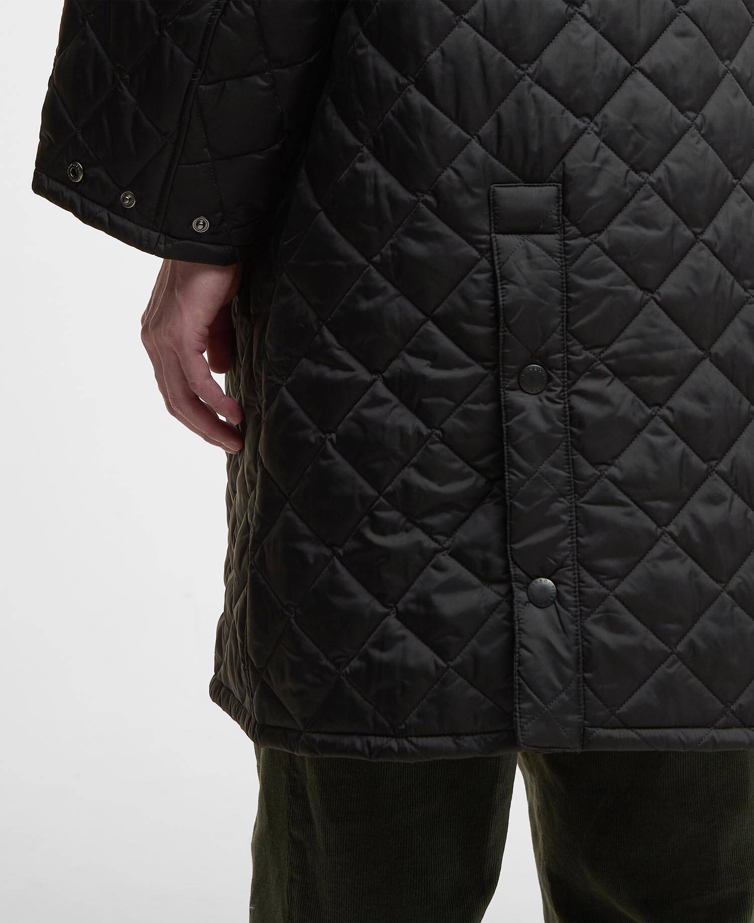 Exmoor Quilted Jacket image number 6