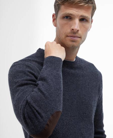 Essential Crew-Neck Jumper 