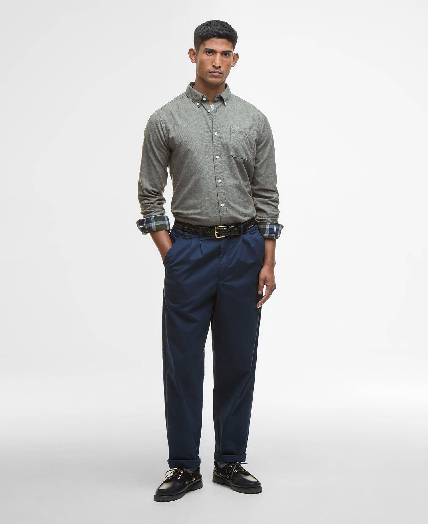 Huntly Houndstooth Tailored Shirt Olive image number 1