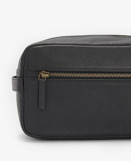 Highgate Leather Washbag Classic Black