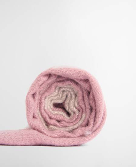 Milla Logo Wrap Scarf Raspberry/Jasmine