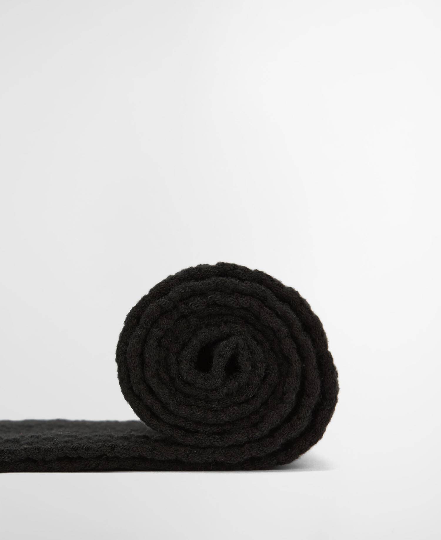 Ramside Beanie and Scarf Gift Set image number 8