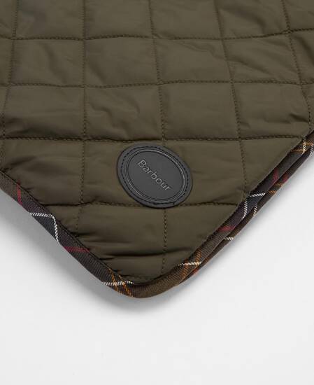 Dog Quilt and Fleece Blanket Olive