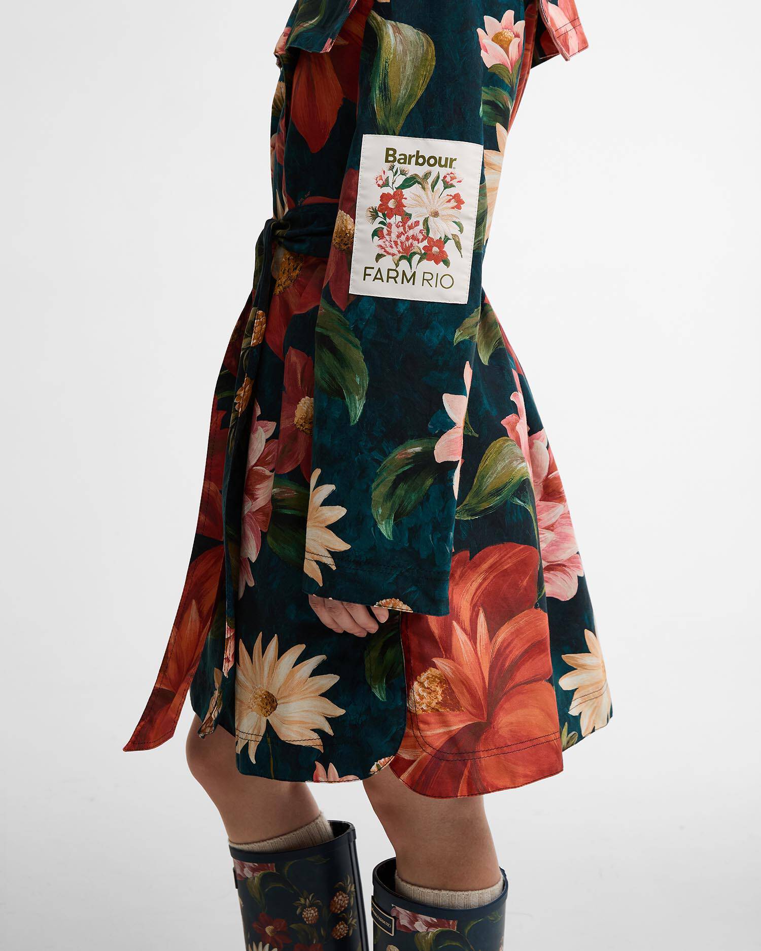 Barbour FARM Rio Gardenia Casual Jacket Navy Wild Flower/Navy Flower image number 4