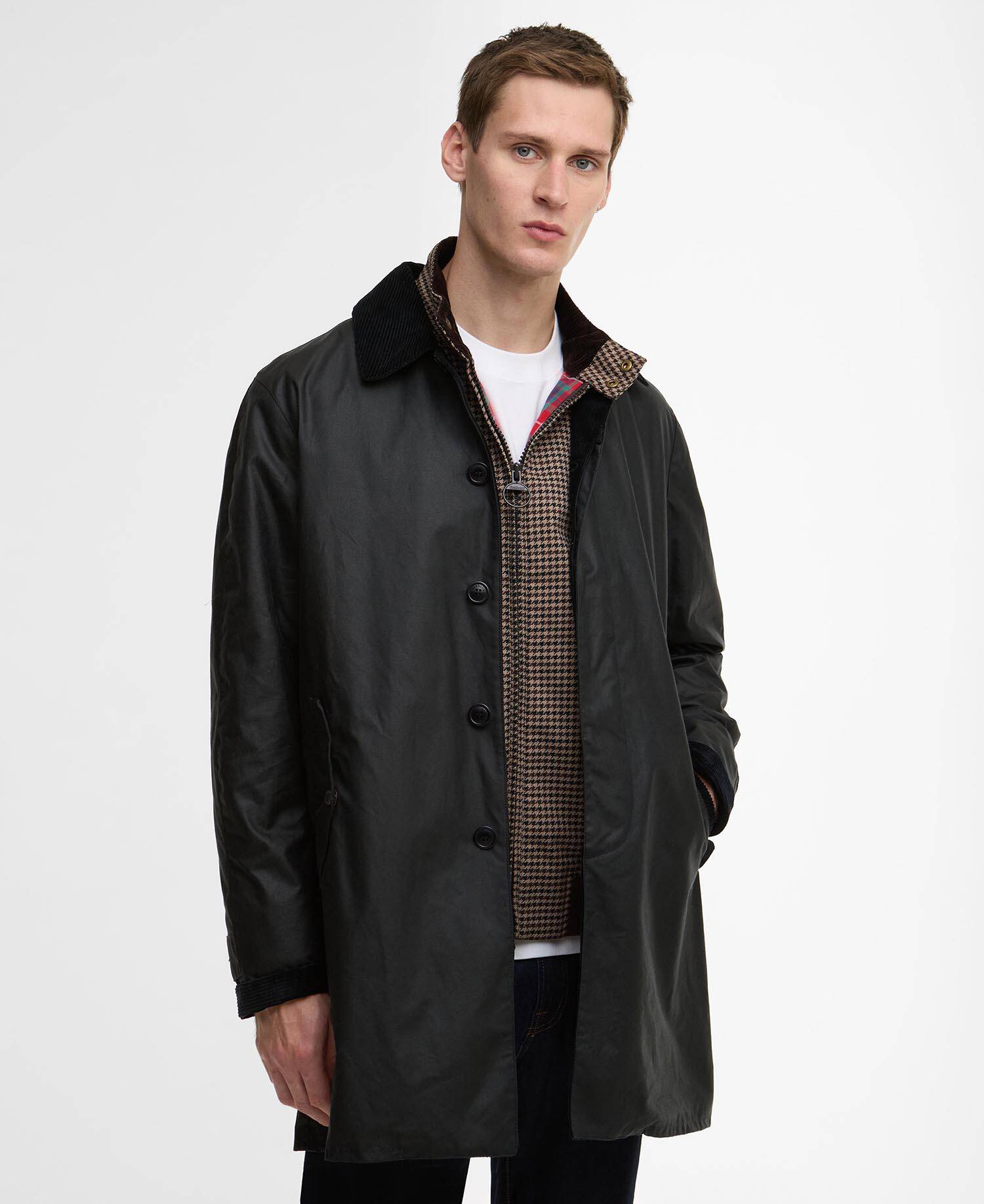 Barbour x Baracuta Tyne Waxed Car Coat Navy image number 0