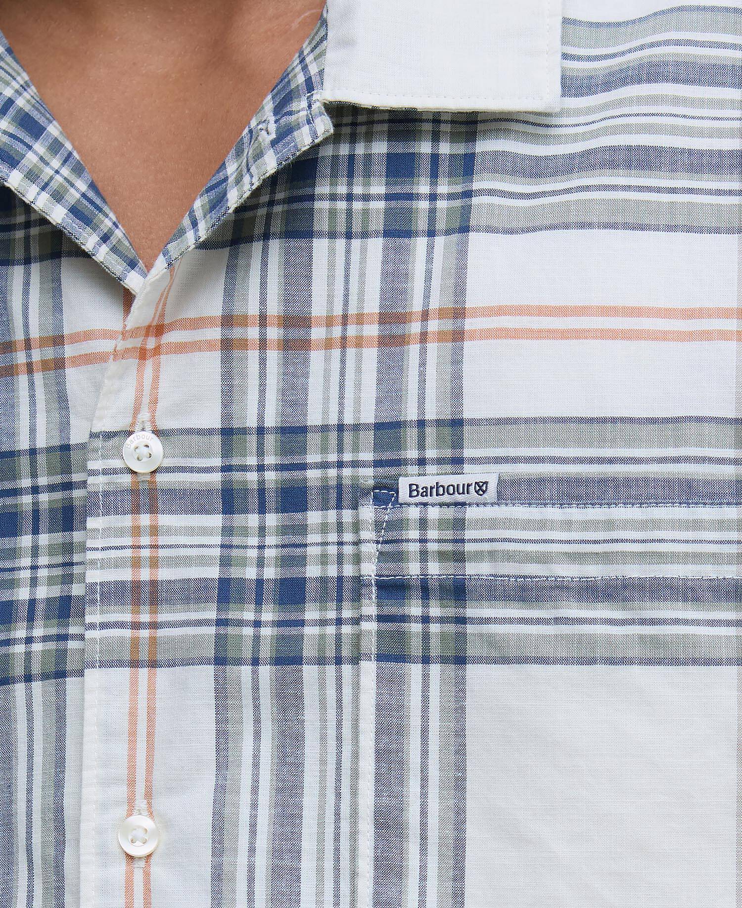 Berryfell Check Short-Sleeved Shirt image number 4