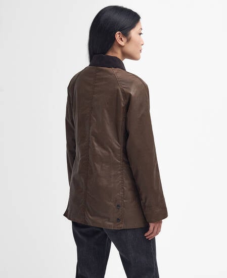 Beadnell&reg; Waxed Jacket Bark