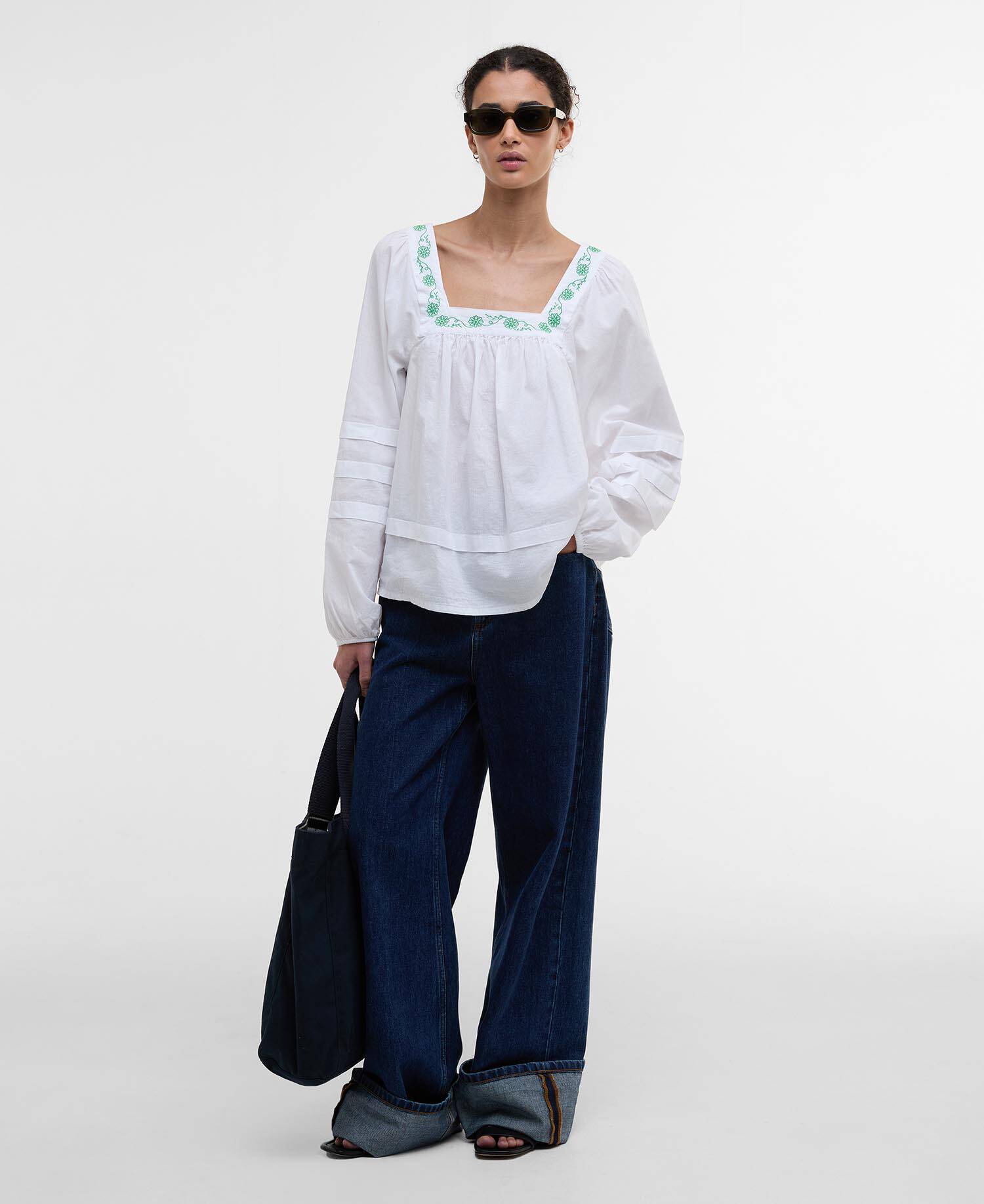 Blusa ricamata Ash image number 1