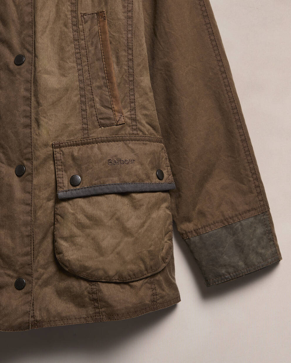 Barbour Re-Loved Women's Beadnell Waxed Jacket