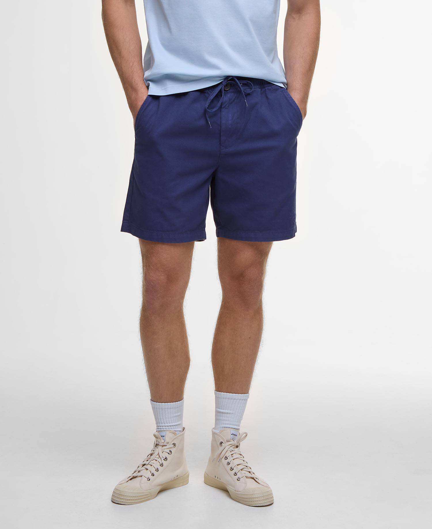 Washed Oxford Relaxed Shorts Oceana image number 1