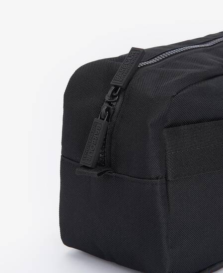 Knockhill Essential Washbag Classic Black Knockhill Essential Washbag Classic Black