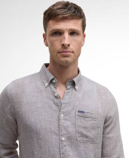 Linton Tailored Long-Sleeved Shirt Dark Oak Linton Tailored Long-Sleeved Shirt Dark Oak