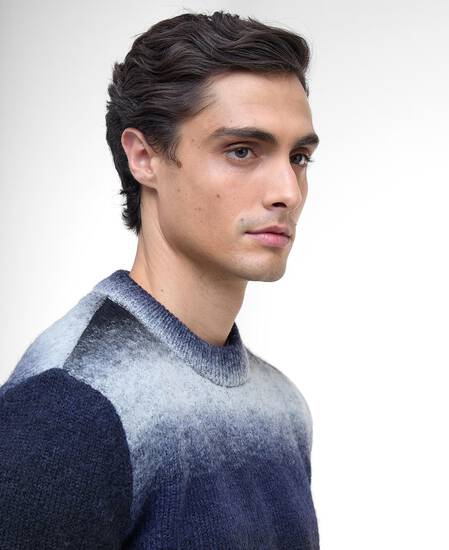 Vector Crew Neck Jumper Black