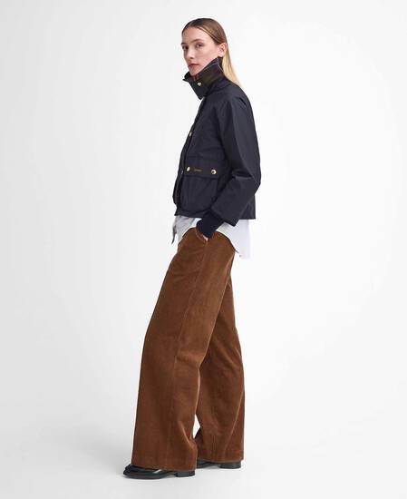 Cropped Beadnell Waxed Jacket 