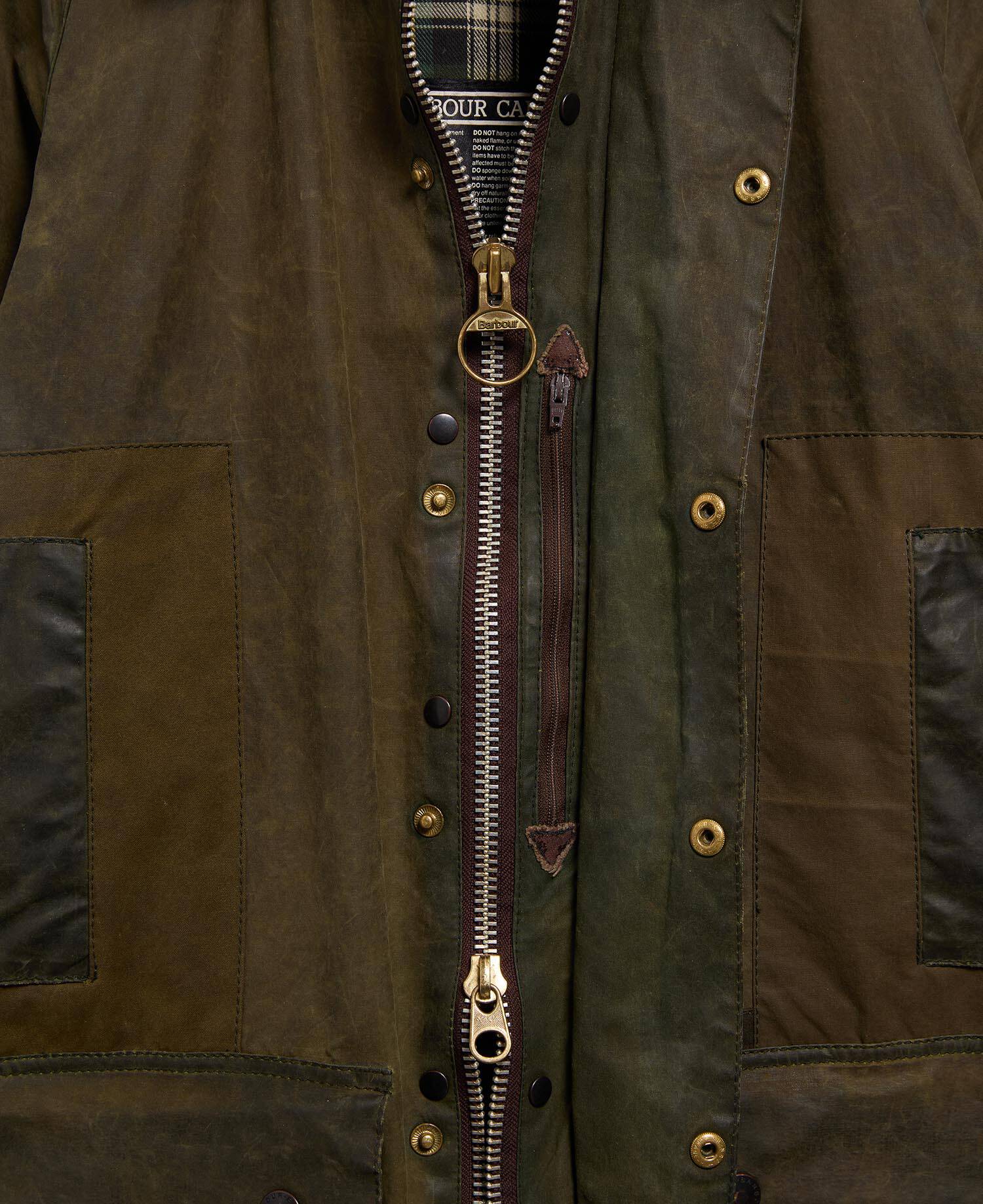 Barbour Re-loved Men's Beaufort Waxed Jacket - Size 36 Olive image number 3