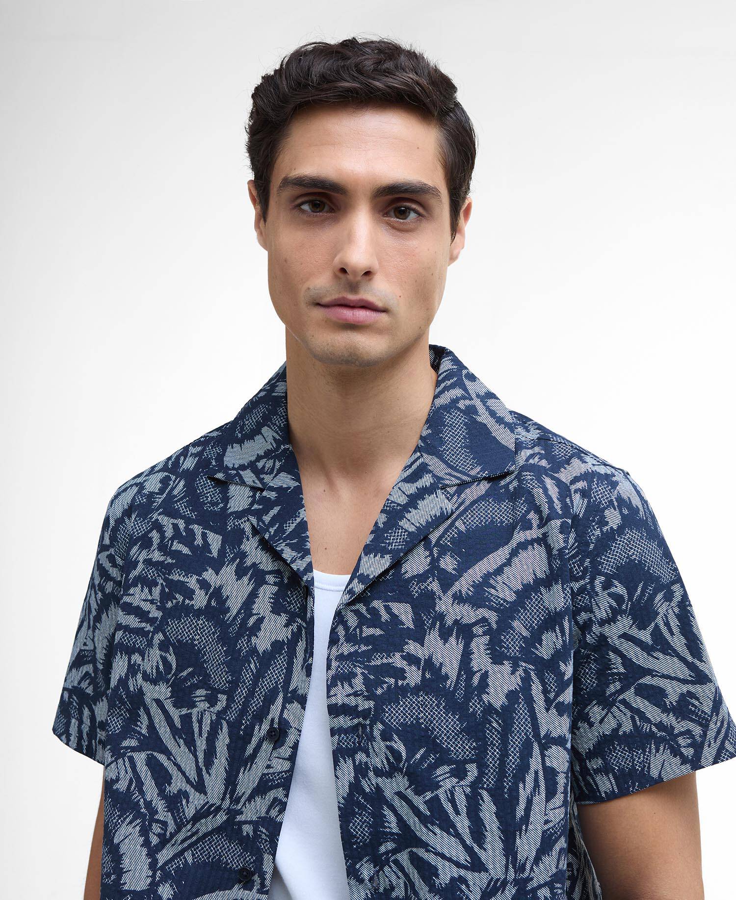Kew Printed Short-Sleeved Shirt image number 4