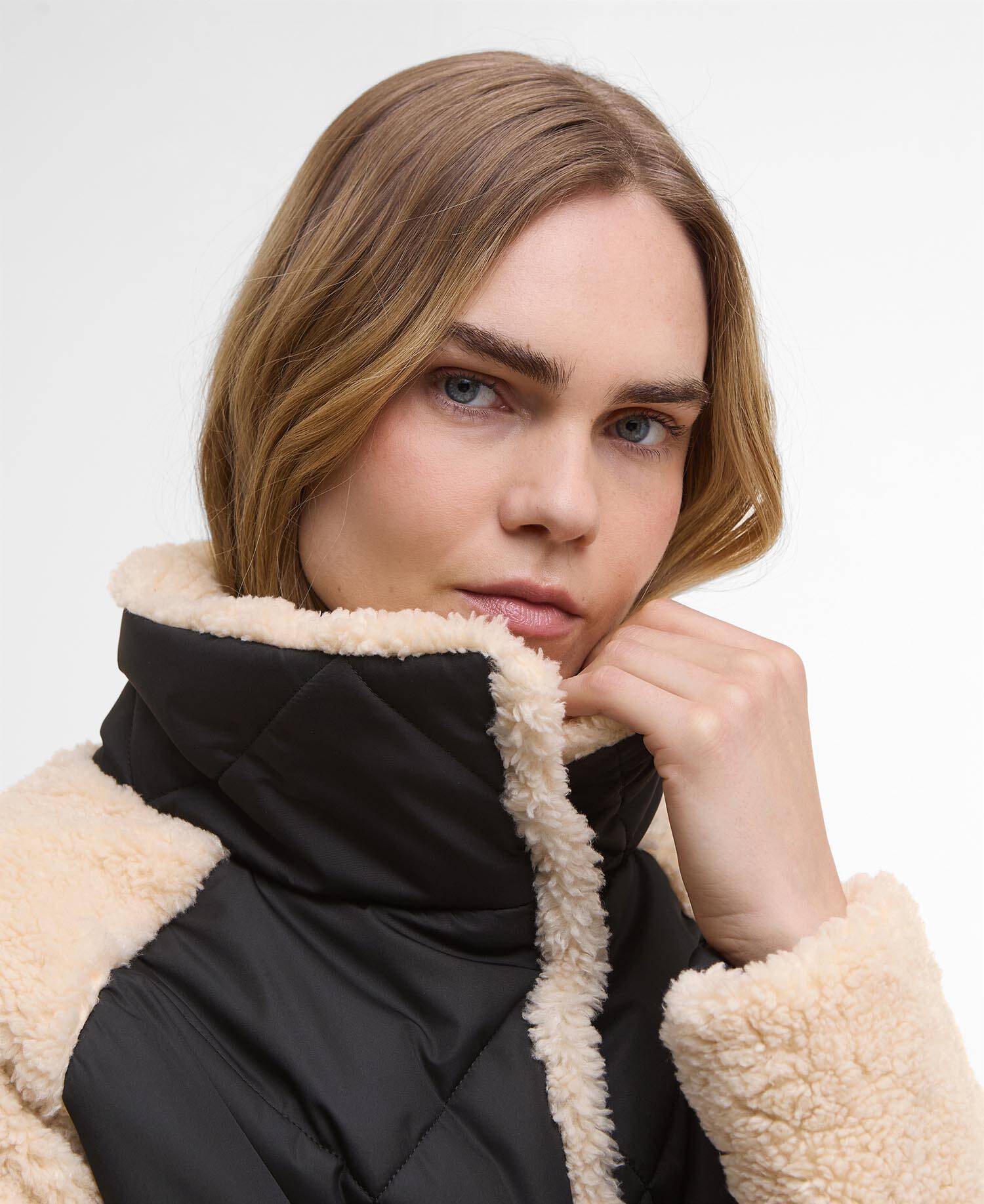 Osaka Quilted Jacket image number 3