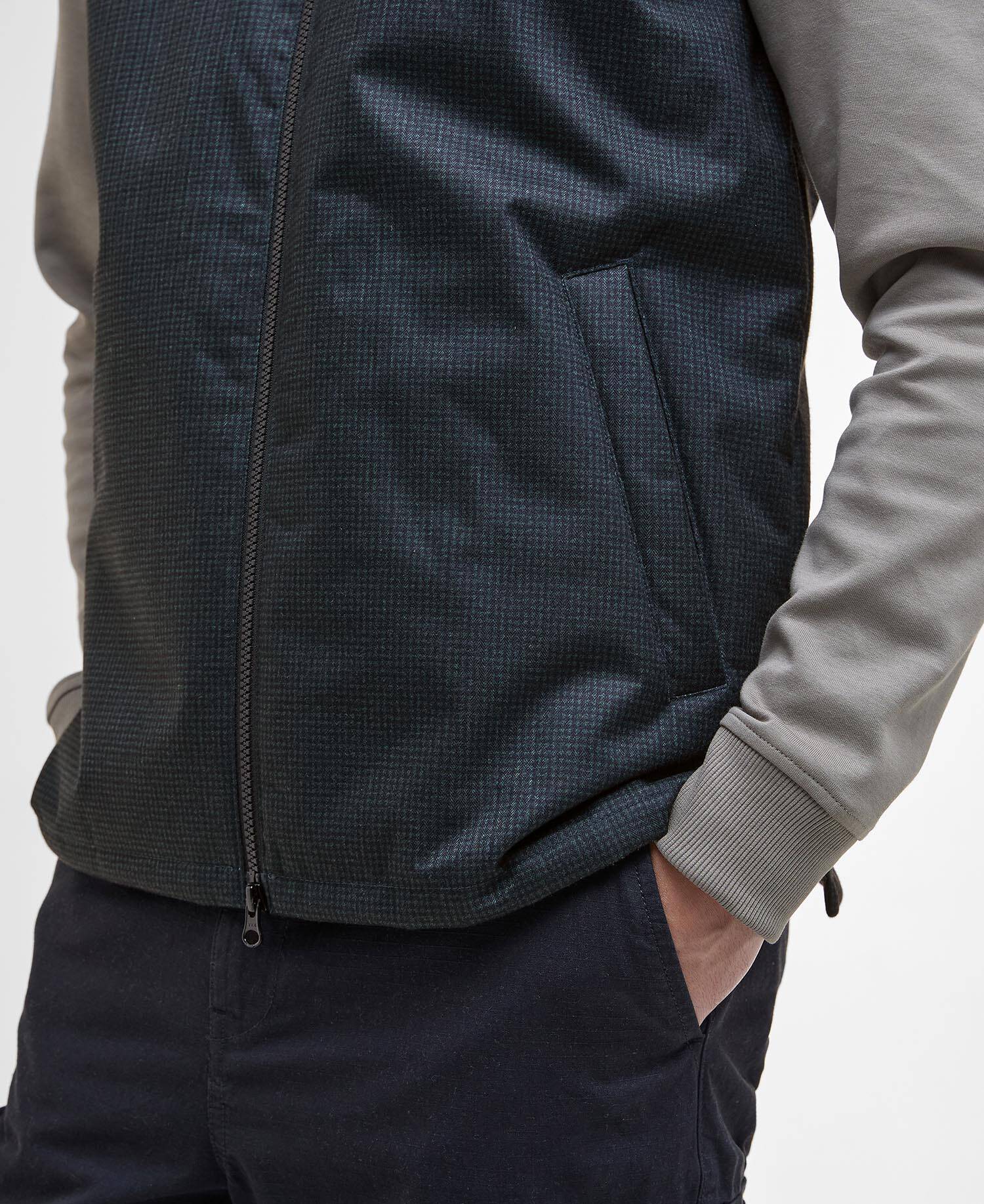 Darton Check Gilet image number 5