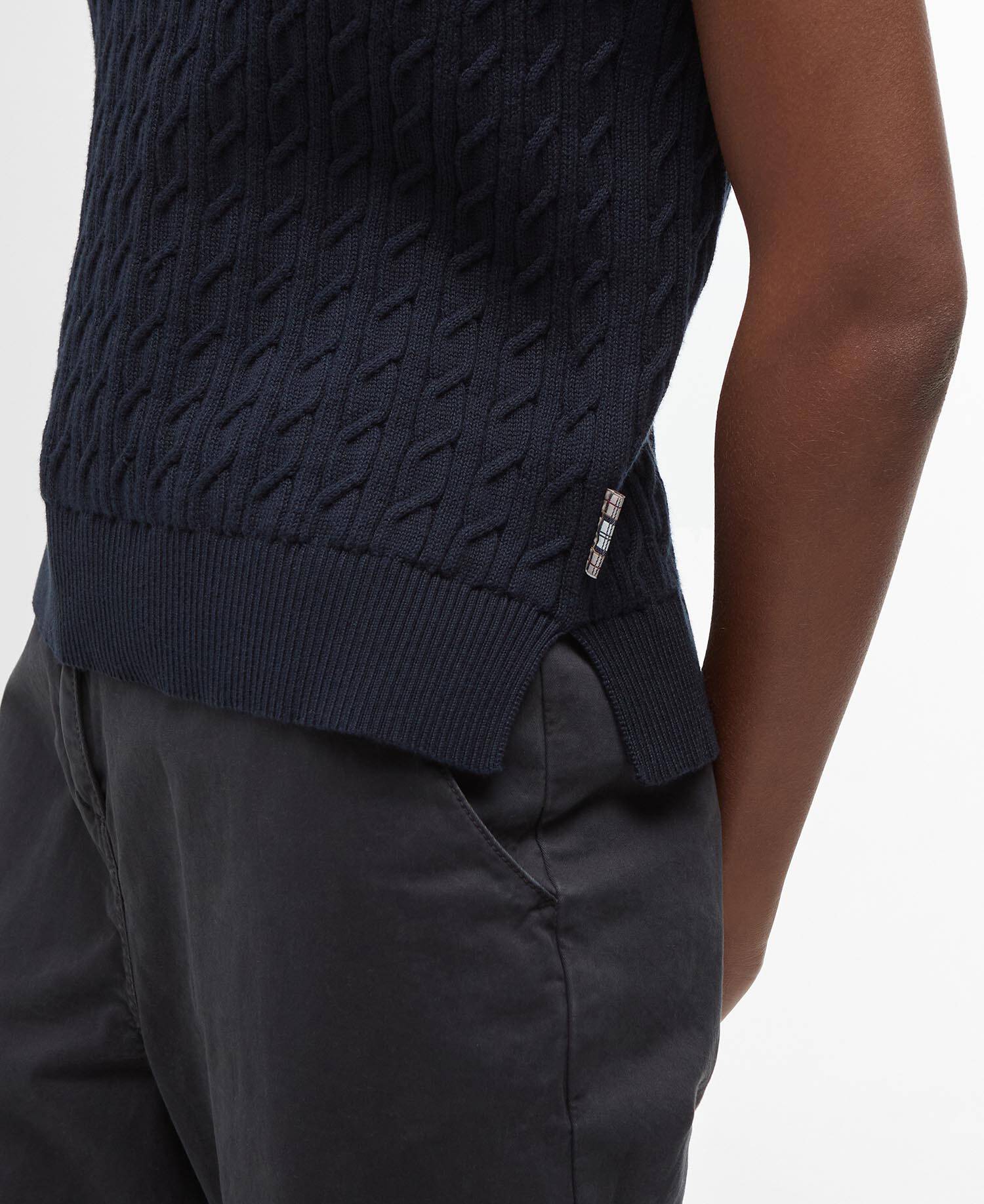 Hartland Sweater Vest Classic Navy image number 4