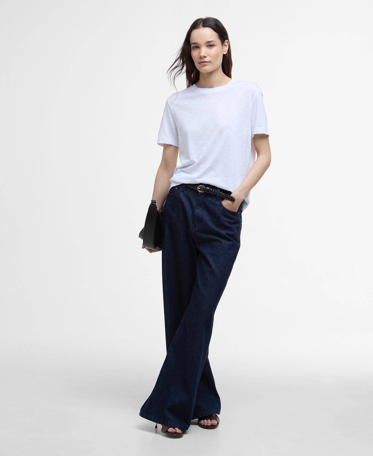 Ava T-Shirt image number 1