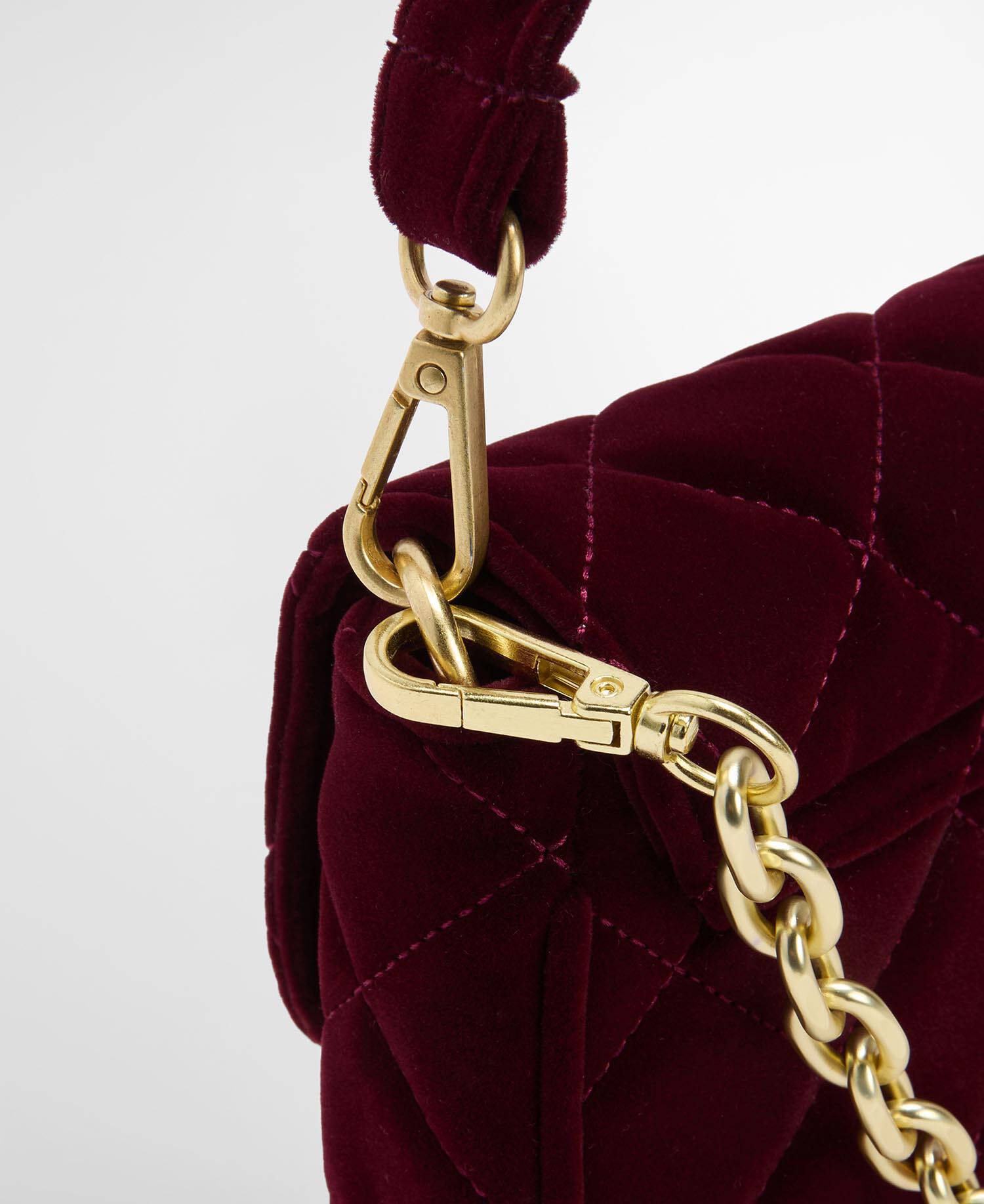 Soho Quilted Mini Crossbody Bag image number 4