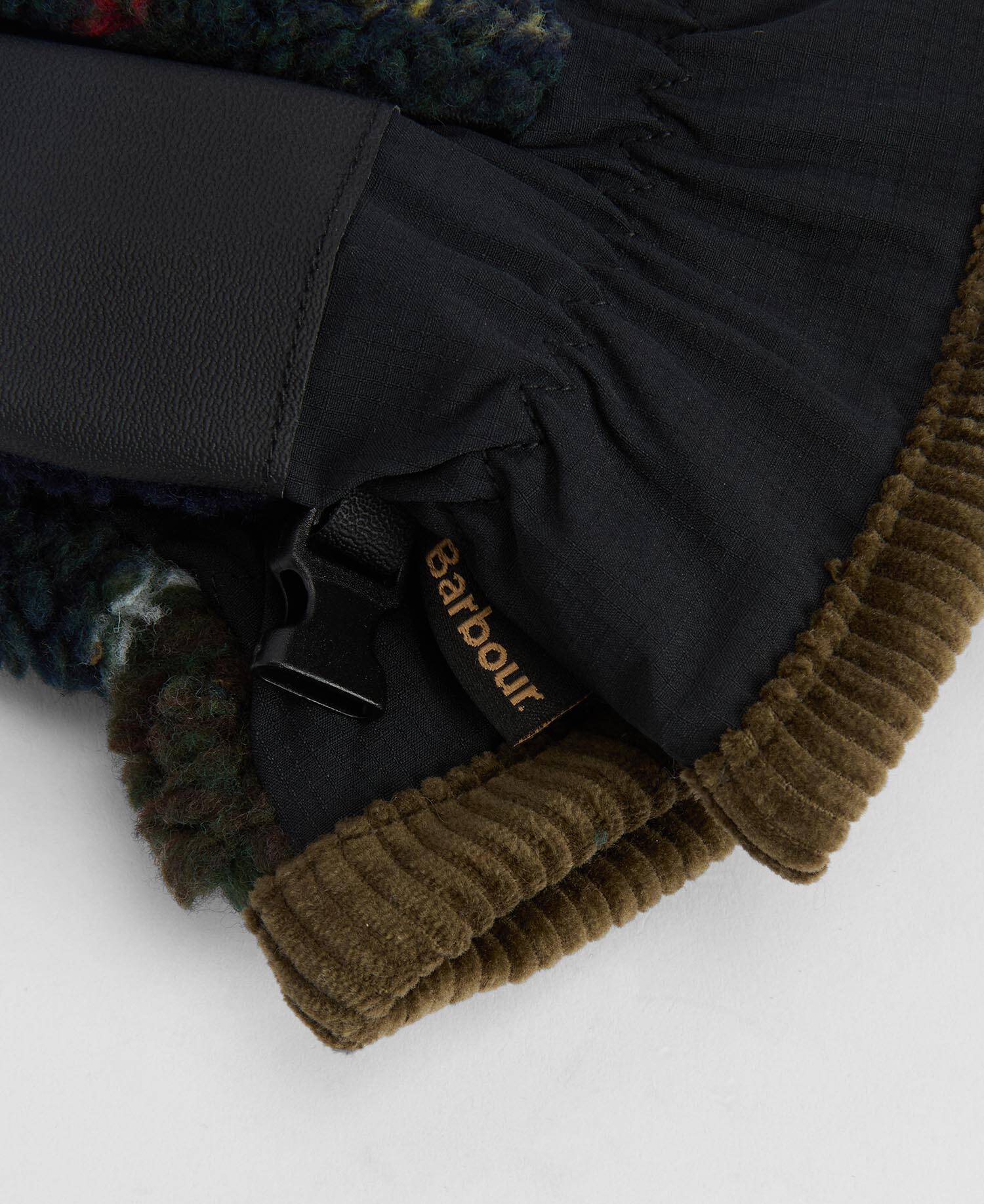 Field Tartan Fleece Gloves image number 3