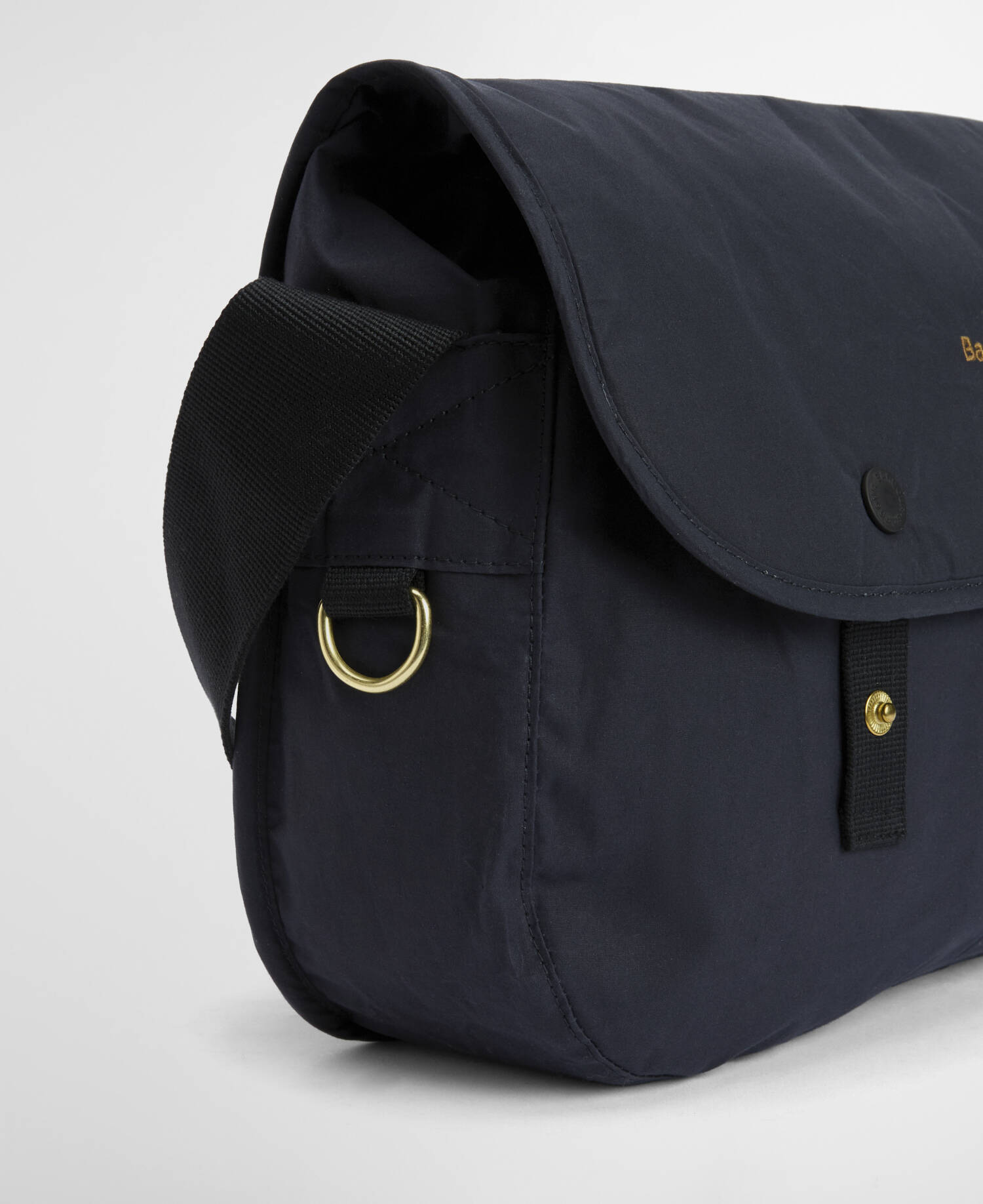 Transport Riever Crossbody Bag Navy image number 3