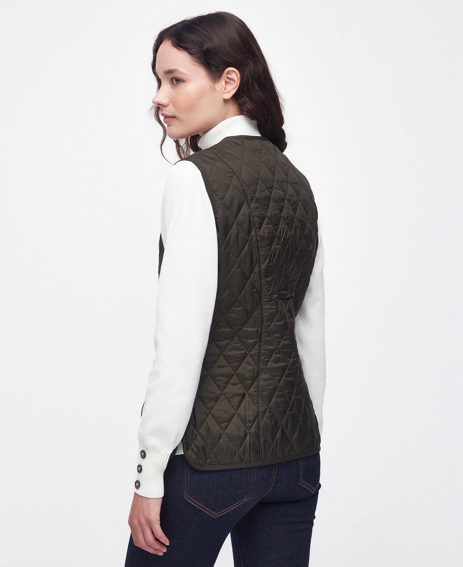 Betty Interactive Liner image number 2