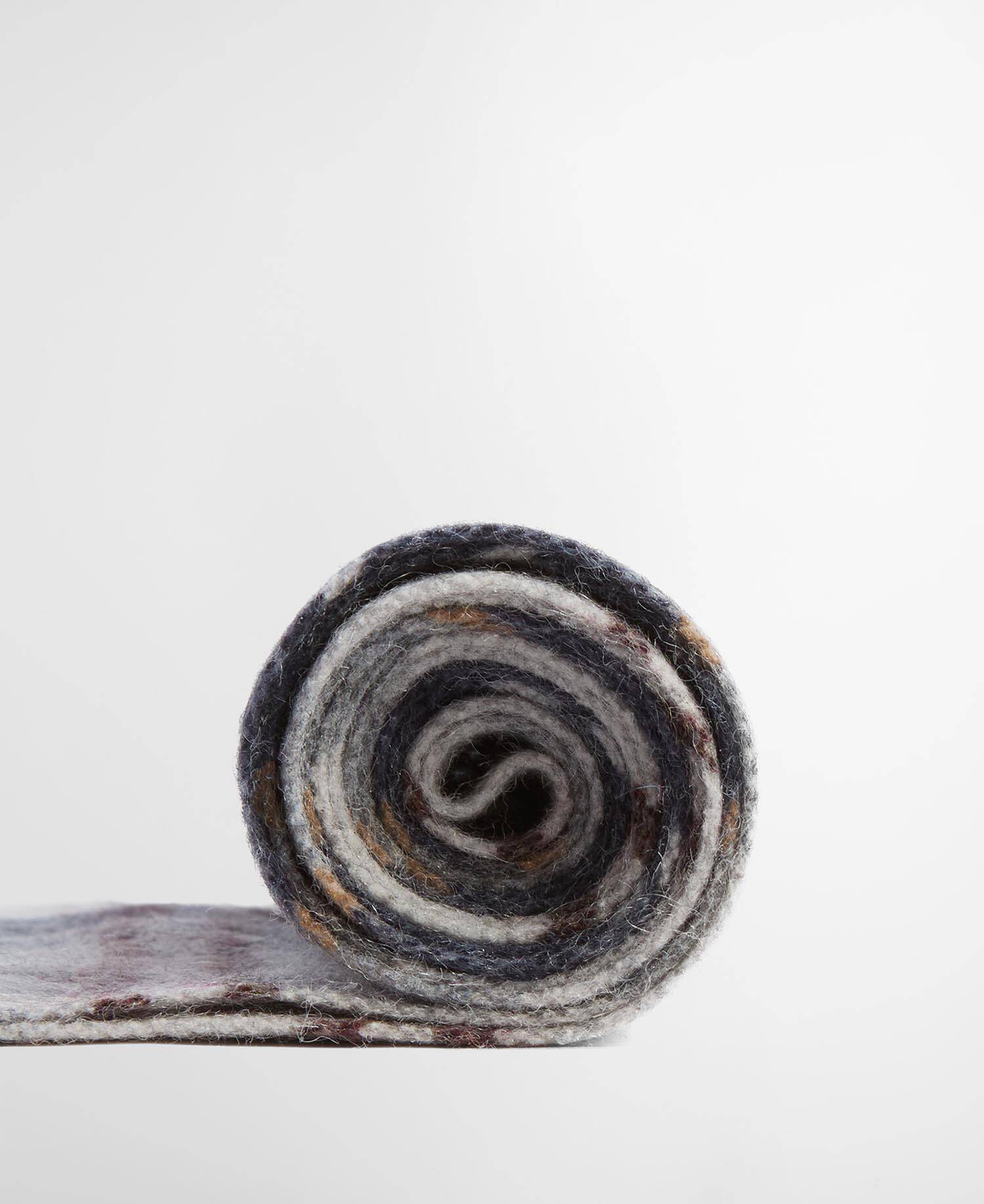 Tartan Scarf image number 3