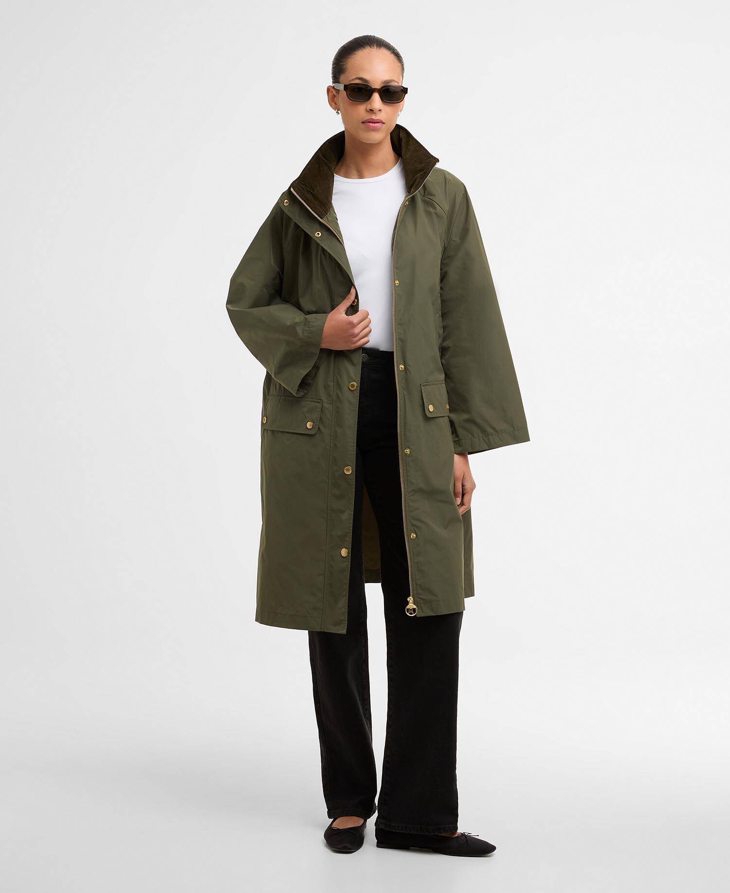 Jacke Rowton Showerproof Ivy Green / Ancient image number 0