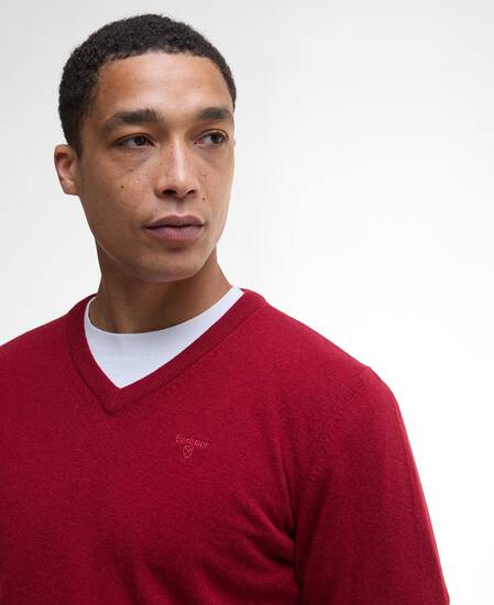 Essential V-Neck Jumper Red