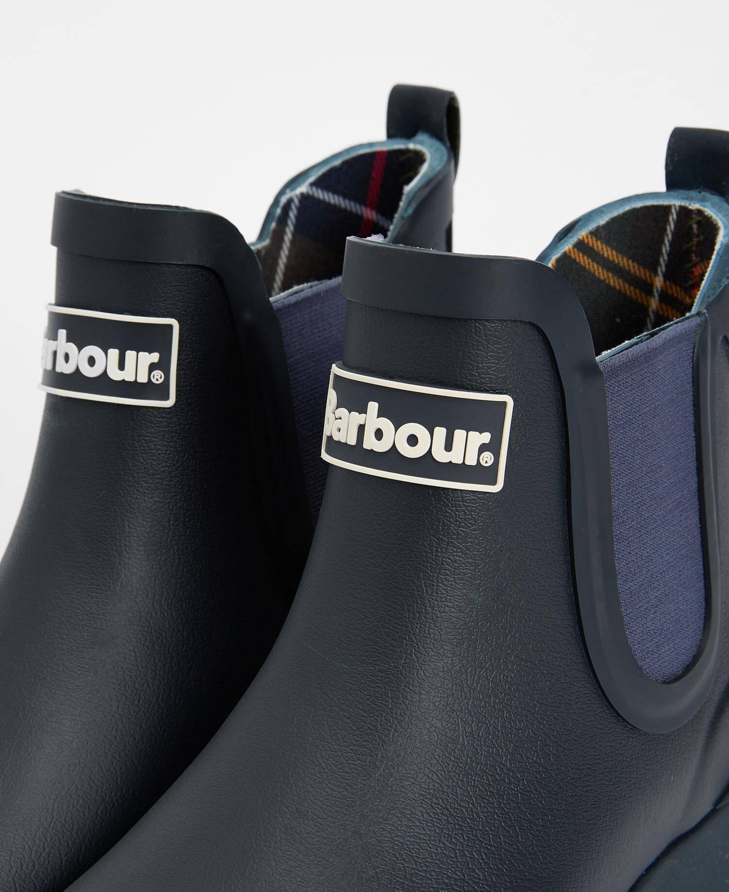 Wilton Wellingtons image number 7