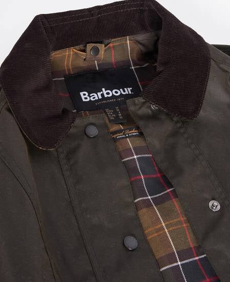 Classic Beadnell&reg; Waxed Jacket Olive