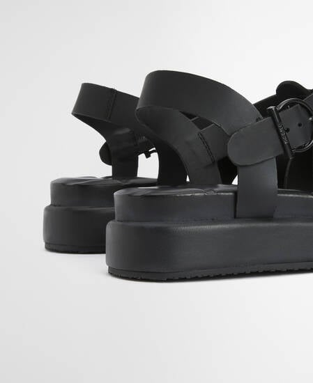 Hindburn Fisherman Sandals Black