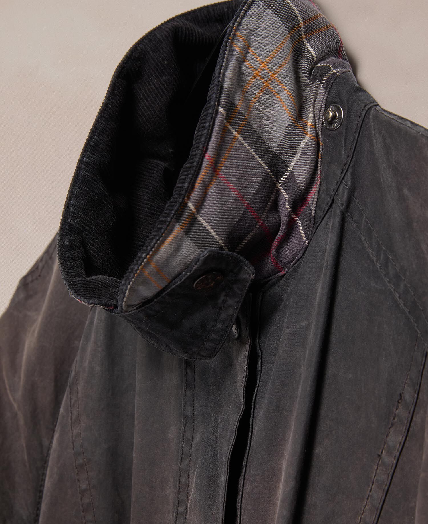 Barbour Re-loved Women's Beadnell Waxed Jacket - Size 18 Black