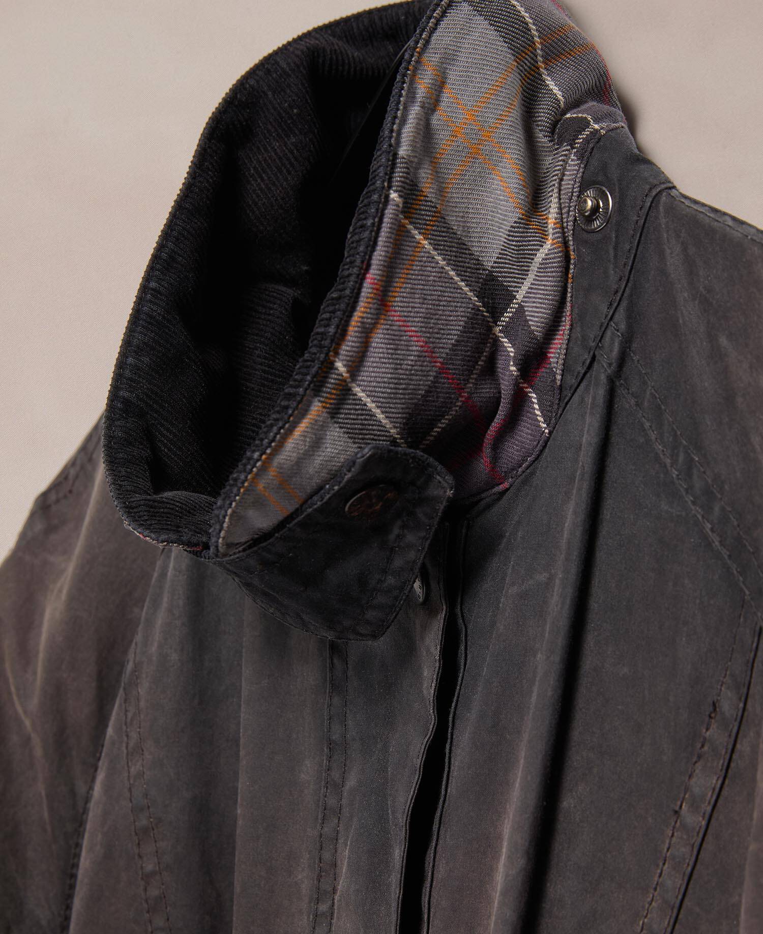 Barbour Re-loved Women's Beadnell Waxed Jacket - Size 18 Black image number 4