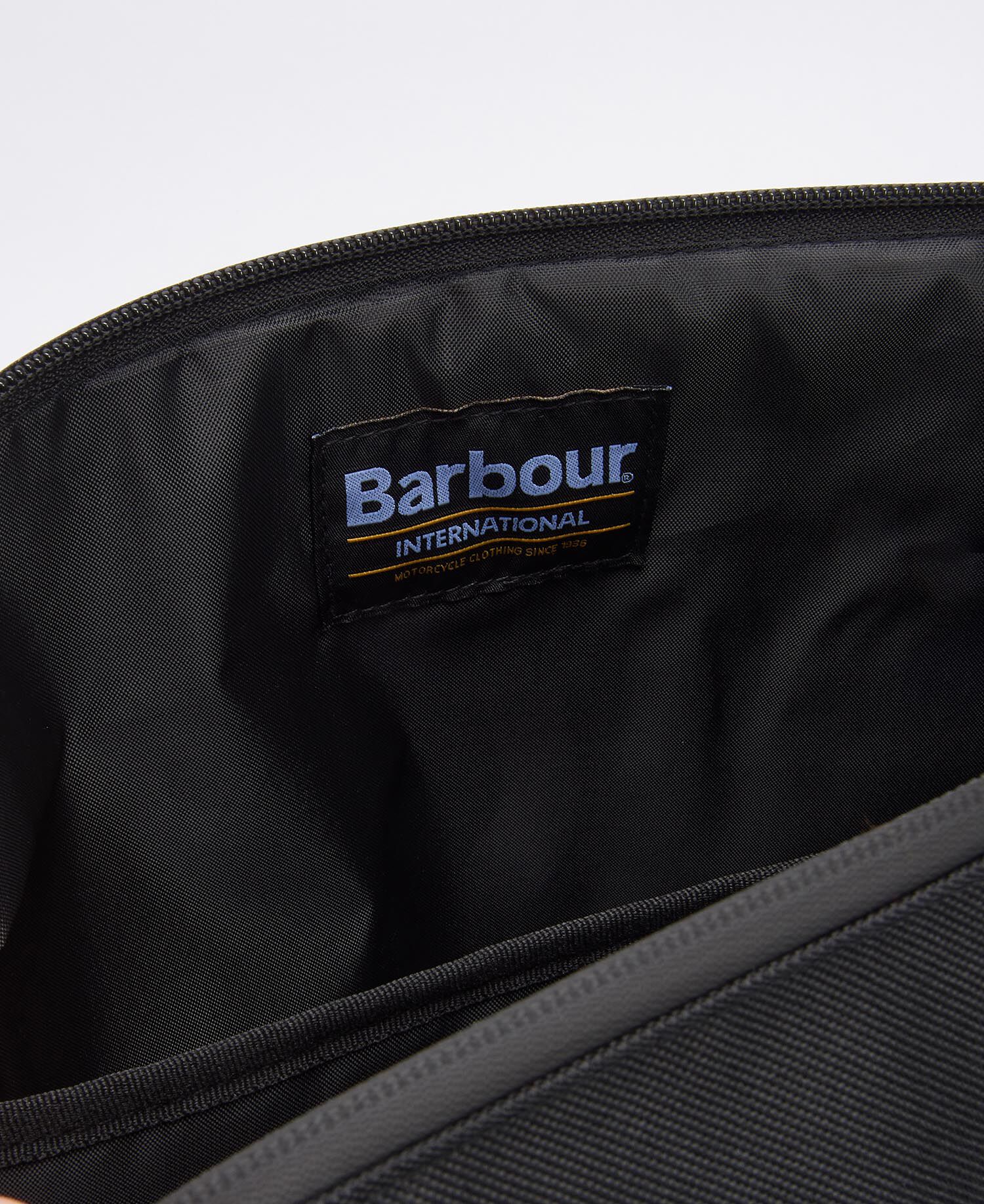Knockhill Essential Holdall Classic Black