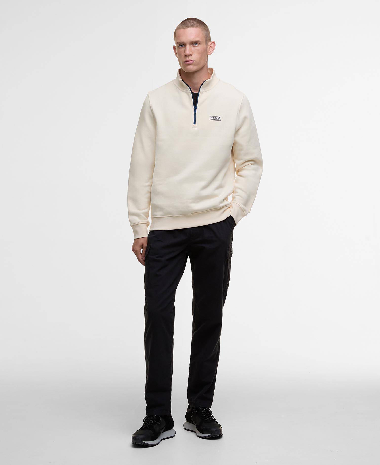 Sweatshirt Clipper Half-Zip image number 1