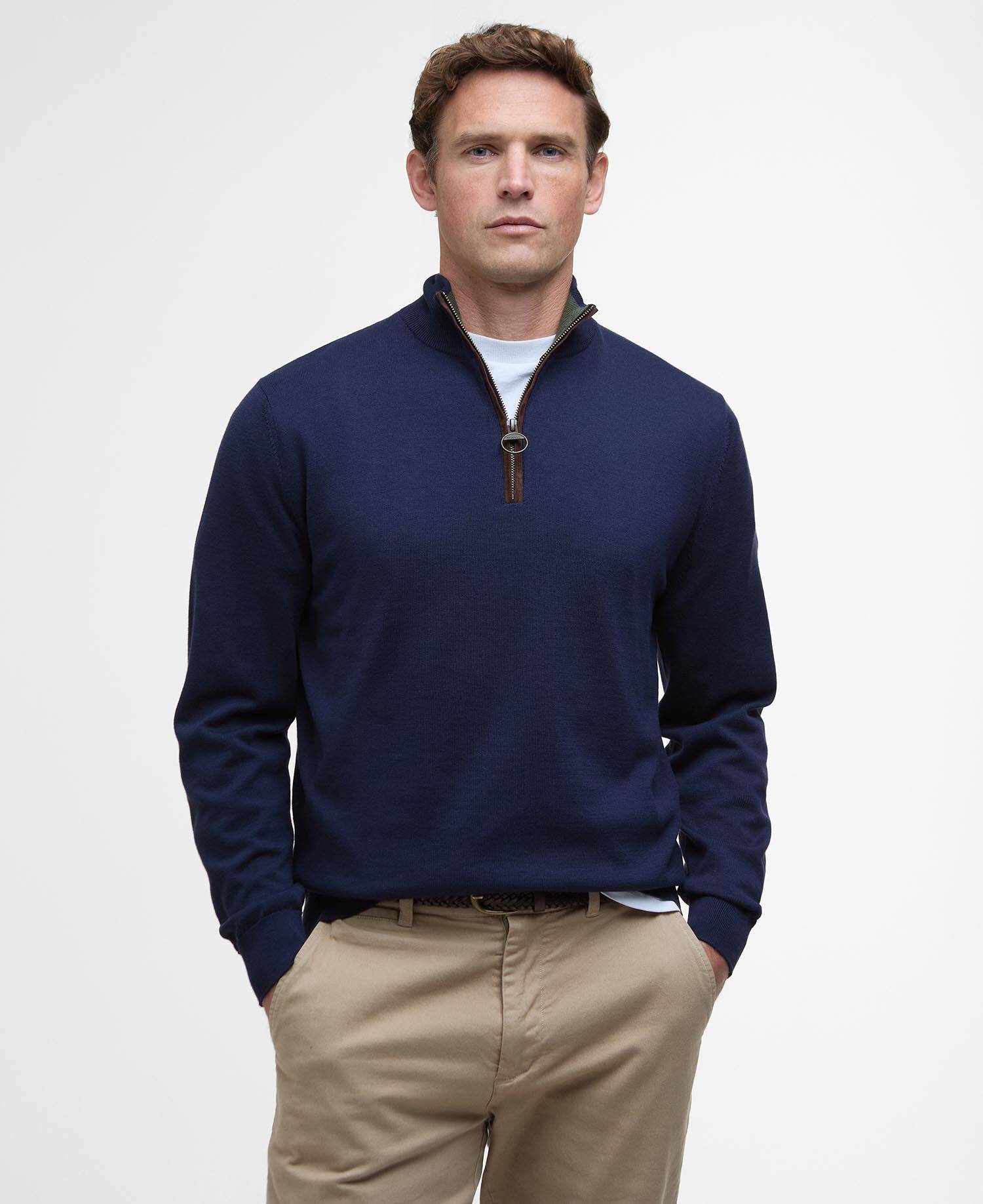 Bayfield Quarter-Zip Jumper Classic Navy image number 0