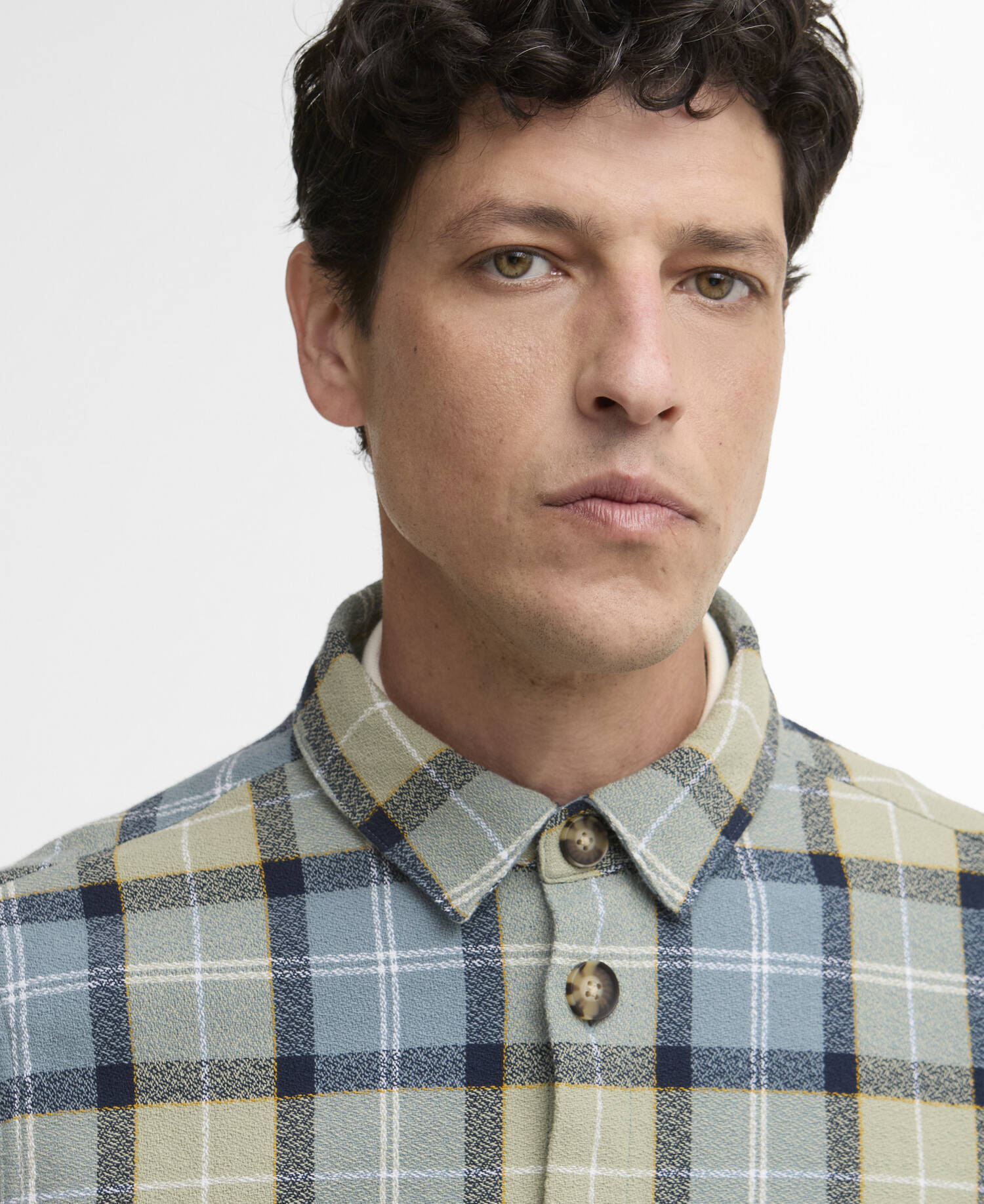 Vennel Textured Tartan Overshirt image number 3