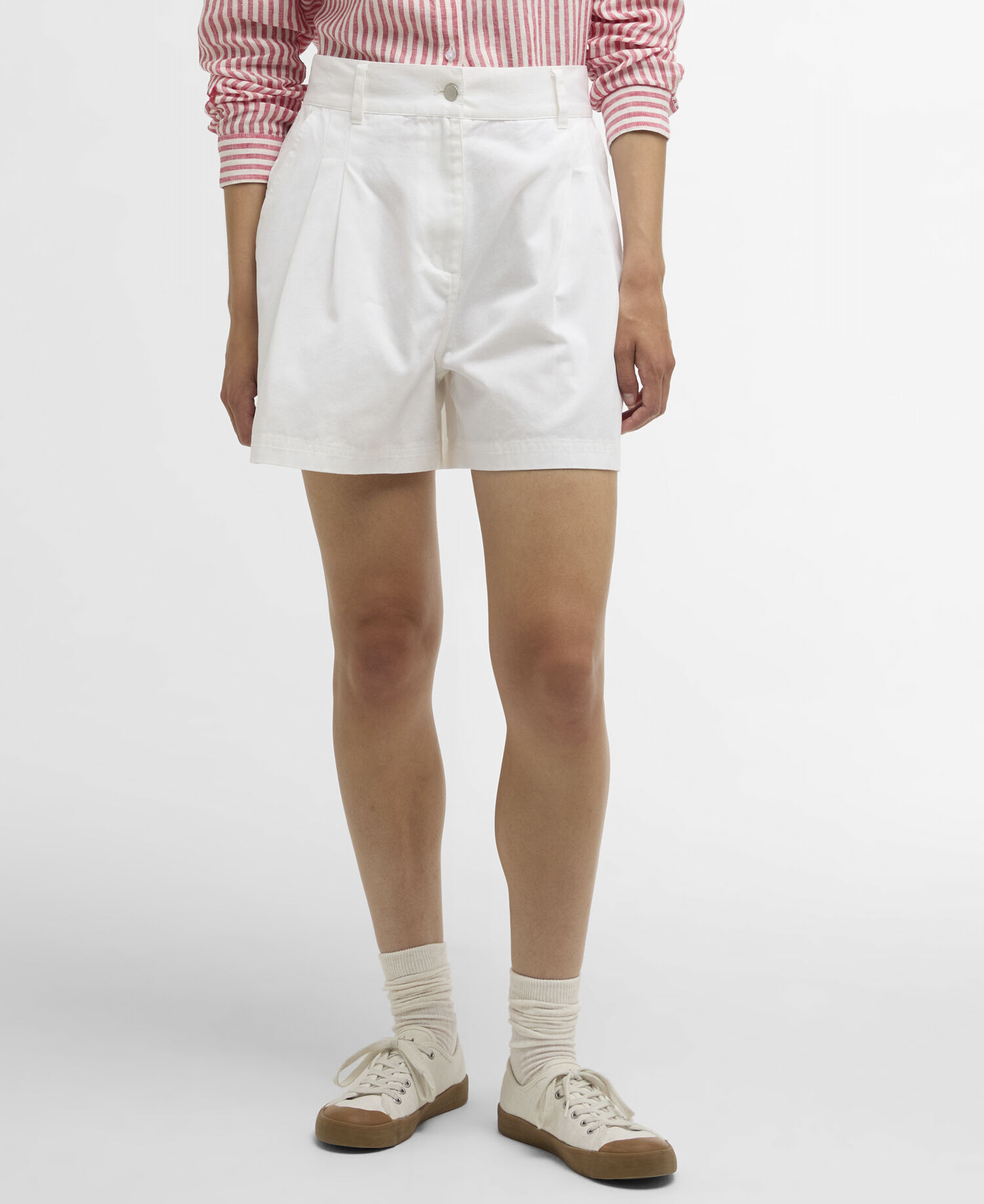 Fern Pleated Shorts White