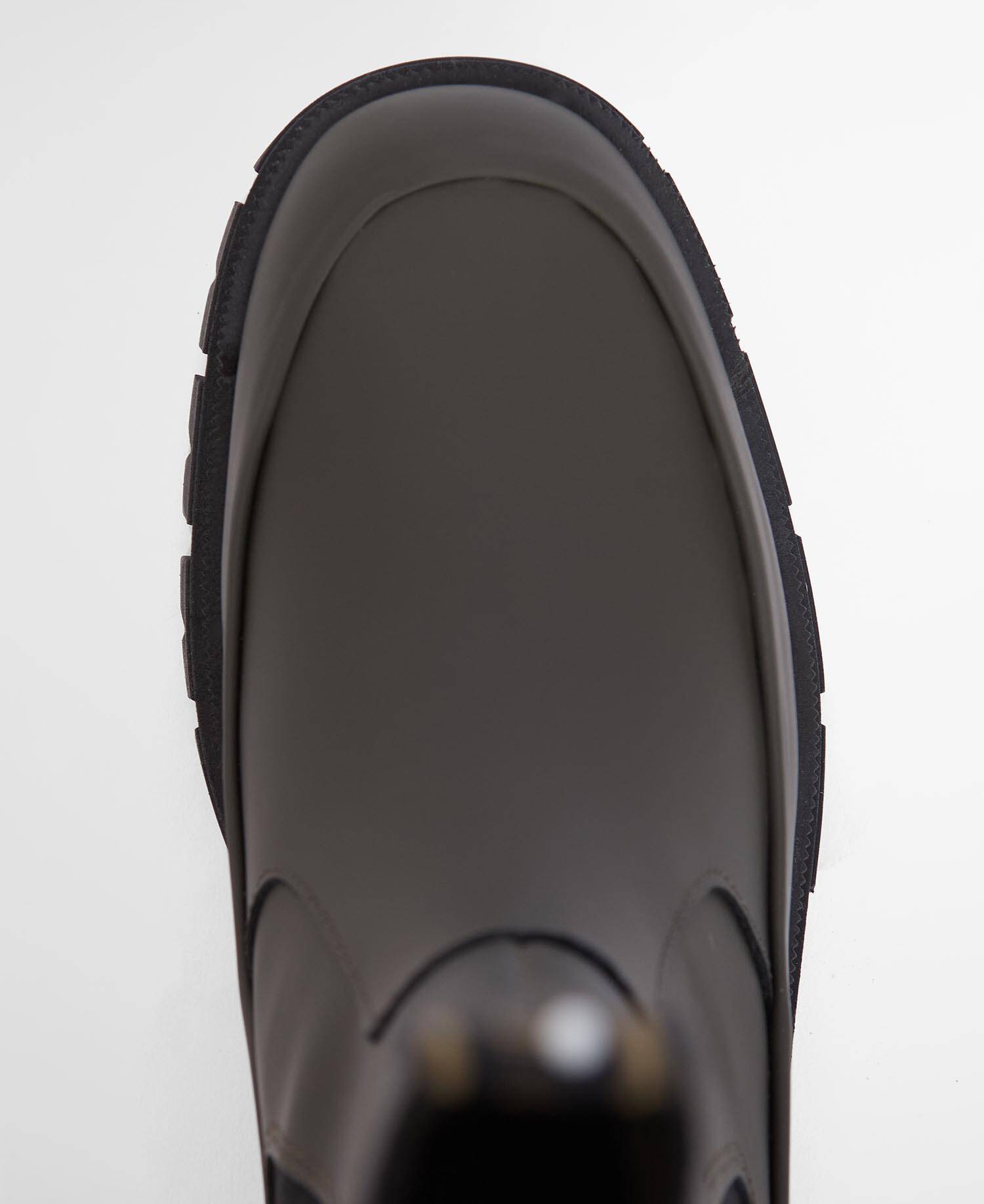 Sidneigh Chelsea Boots image number 4