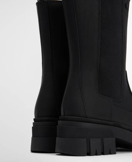 Sidneigh Chelsea Boots Black