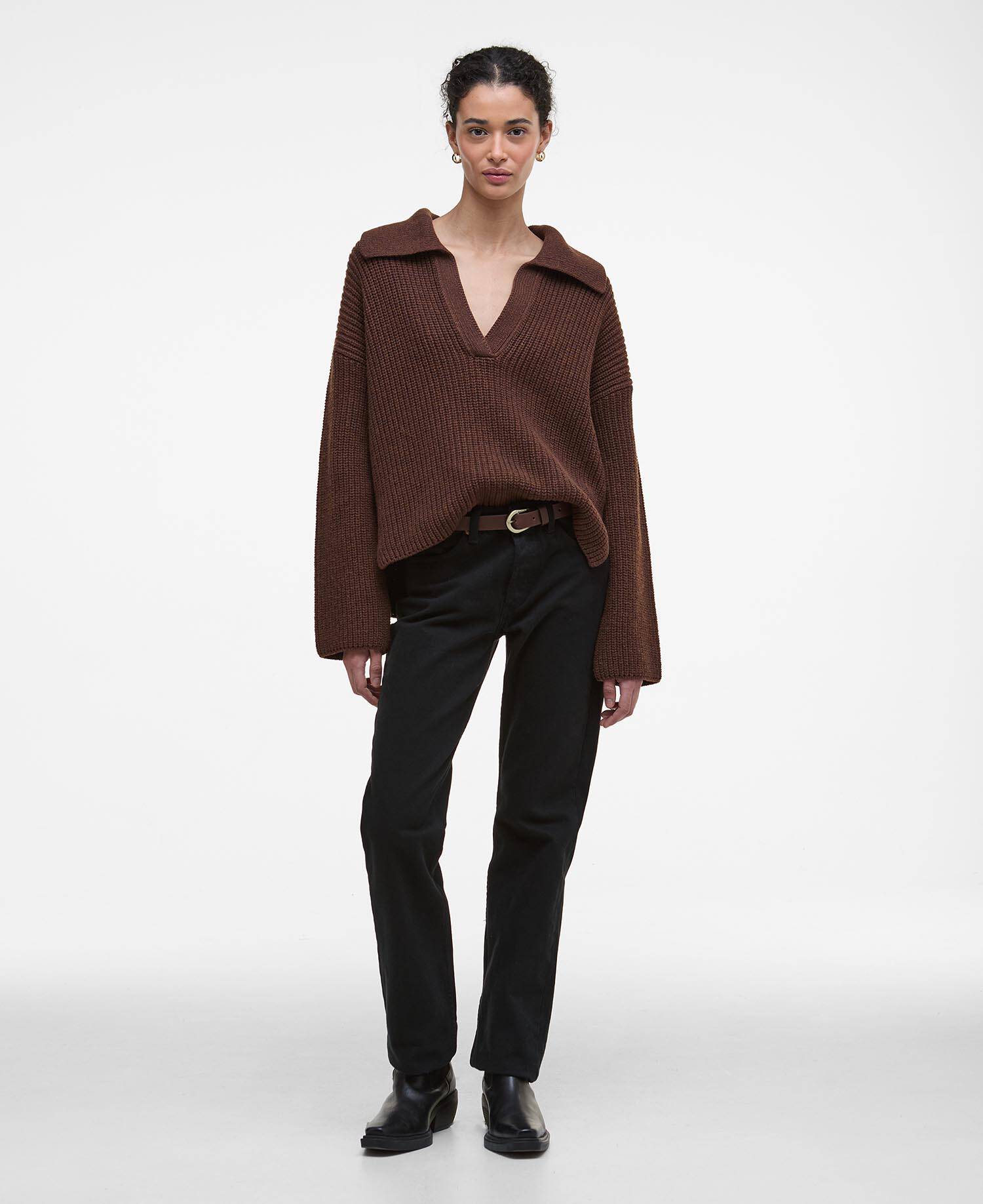 Robyn V-Neck Jumper image number 1